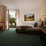 Bremer 4* Bergisch Gladbach