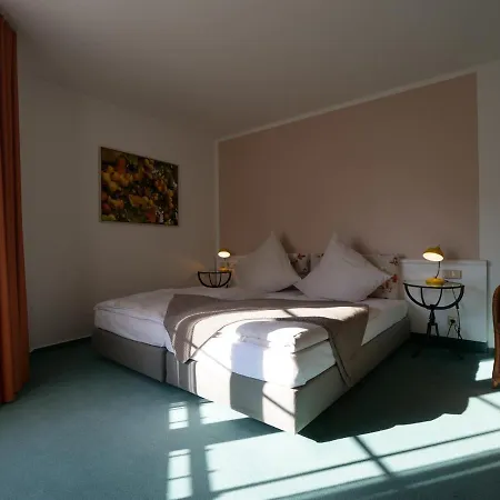 Bremer 4* Μπέργκις Γκλάντμπαχ